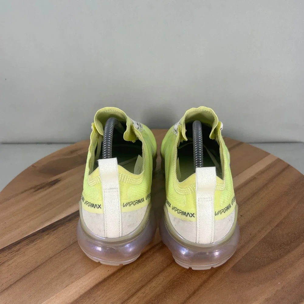 Nike Air VaporMax 2019 Barely Volt Womens Running Shoes CI1246-302 Size 10.5